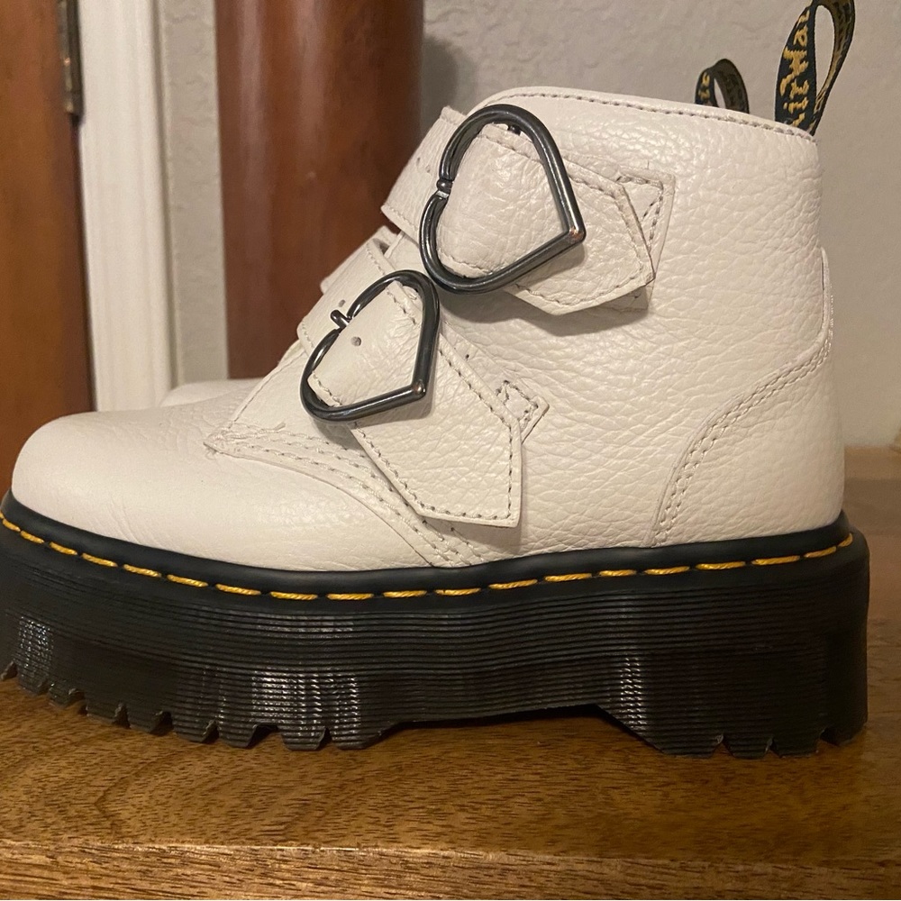 Dr.Marten’s white leather girl platform boots